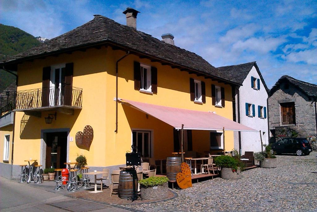 Locanda Poncini Маджа Экстерьер фото